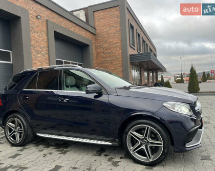 Синій Мерседес М-Клас, об'ємом двигуна 3 л та пробігом 166 тис. км за 30900 $, фото 9 на Automoto.ua