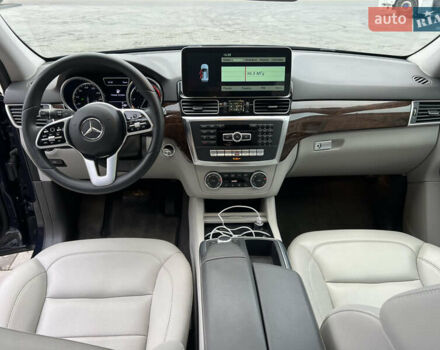 Синій Мерседес М-Клас, об'ємом двигуна 3 л та пробігом 166 тис. км за 30900 $, фото 50 на Automoto.ua