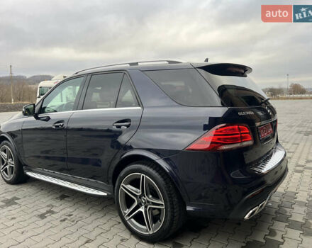 Синій Мерседес М-Клас, об'ємом двигуна 3 л та пробігом 166 тис. км за 30900 $, фото 19 на Automoto.ua