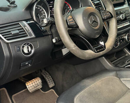 Синий Мерседес М-Класс, объемом двигателя 2.99 л и пробегом 220 тыс. км за 24500 $, фото 10 на Automoto.ua