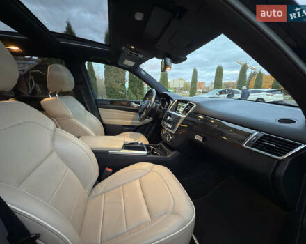 Синій Мерседес М-Клас, об'ємом двигуна 2.99 л та пробігом 242 тис. км за 21799 $, фото 35 на Automoto.ua