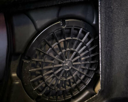 Синій Мерседес М-Клас, об'ємом двигуна 2.99 л та пробігом 242 тис. км за 21799 $, фото 63 на Automoto.ua