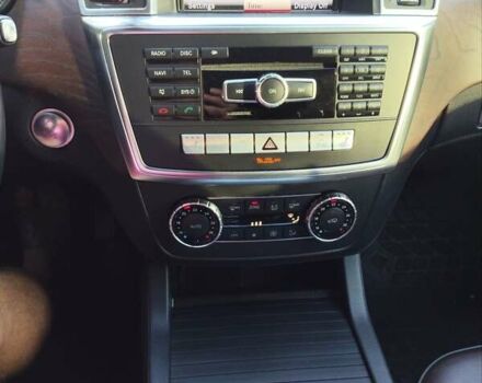 Синий Мерседес М-Класс, объемом двигателя 2.99 л и пробегом 191 тыс. км за 26500 $, фото 12 на Automoto.ua