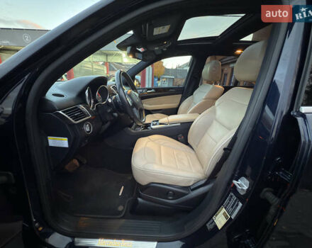 Синій Мерседес М-Клас, об'ємом двигуна 2.99 л та пробігом 242 тис. км за 21799 $, фото 29 на Automoto.ua