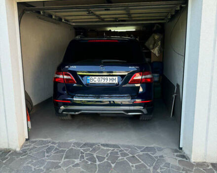 Синий Мерседес М-Класс, объемом двигателя 2.99 л и пробегом 269 тыс. км за 24500 $, фото 1 на Automoto.ua