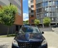 Синий Мерседес М-Класс, объемом двигателя 3.5 л и пробегом 150 тыс. км за 19500 $, фото 1 на Automoto.ua