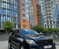 Синий Мерседес М-Класс, объемом двигателя 3.5 л и пробегом 150 тыс. км за 19500 $, фото 5 на Automoto.ua