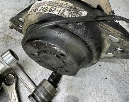 Синій Мерседес М-Клас, об'ємом двигуна 2.14 л та пробігом 130 тис. км за 26500 $, фото 3 на Automoto.ua