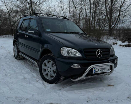 Синий Мерседес М-Класс, объемом двигателя 2.69 л и пробегом 281 тыс. км за 7400 $, фото 1 на Automoto.ua