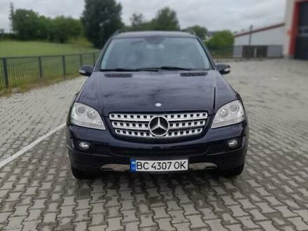 Мерседес М-Класс 2007 в Львове на Automoto.ua Синий Мерседес М-Класс, объемом двигателя 2.99 л и пробегом 260 тыс. км за 12600 $, фото 1 на Automoto.ua