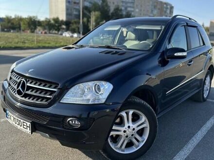 Синій Мерседес М-Клас, об'ємом двигуна 2.99 л та пробігом 215 тис. км за 12500 $, фото 1 на Automoto.ua