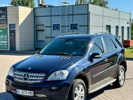 Синій Мерседес М-Клас, об'ємом двигуна 3.5 л та пробігом 265 тис. км за 9650 $, фото 1 на Automoto.ua