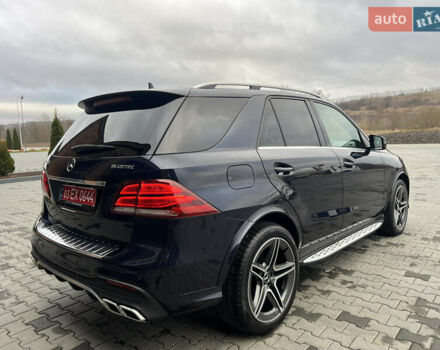 Синій Мерседес М-Клас, об'ємом двигуна 3 л та пробігом 166 тис. км за 30900 $, фото 1 на Automoto.ua