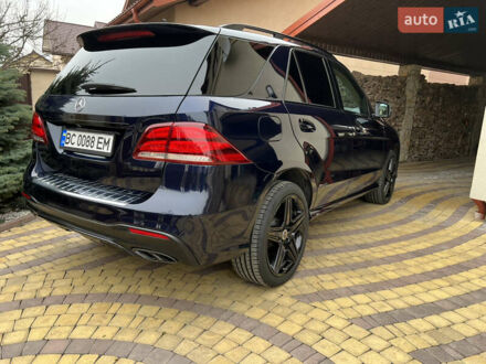 Синий Мерседес М-Класс, объемом двигателя 2.14 л и пробегом 130 тыс. км за 24700 $, фото 1 на Automoto.ua