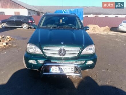 Зеленый Мерседес М-Класс, объемом двигателя 2.7 л и пробегом 300 тыс. км за 6300 $, фото 1 на Automoto.ua