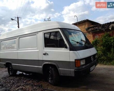 Белый Мерседес MB-Class, объемом двигателя 2 л и пробегом 500 тыс. км за 2400 $, фото 12 на Automoto.ua