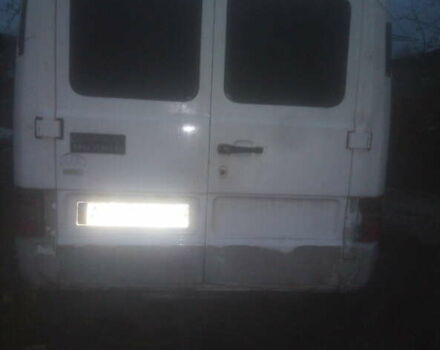 Білий Мерседес MB-Class, об'ємом двигуна 0 л та пробігом 2 тис. км за 1600 $, фото 3 на Automoto.ua