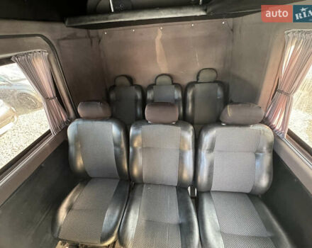 Белый Мерседес MB-Class, объемом двигателя 2.15 л и пробегом 344 тыс. км за 9999 $, фото 21 на Automoto.ua