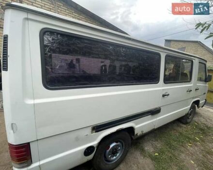 Білий Мерседес MB-Class, об'ємом двигуна 2.4 л та пробігом 450 тис. км за 3000 $, фото 5 на Automoto.ua