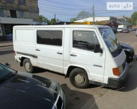 Білий Мерседес MB-Class, об'ємом двигуна 0 л та пробігом 330 тис. км за 2800 $, фото 3 на Automoto.ua