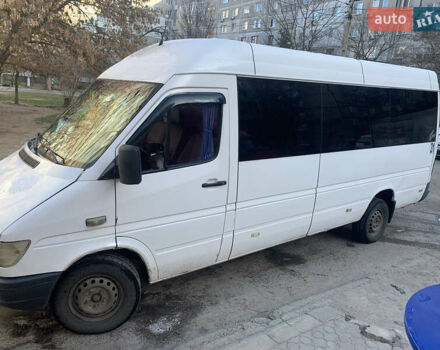 Белый Мерседес MB-Class, объемом двигателя 2.9 л и пробегом 403 тыс. км за 7500 $, фото 1 на Automoto.ua