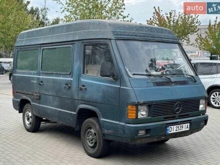 Белый Мерседес MB-Class, объемом двигателя 2.4 л и пробегом 310 тыс. км за 3700 $, фото 1 на Automoto.ua