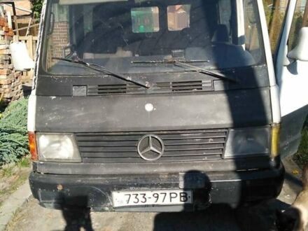 Мерседес MB-Class, объемом двигателя 0 л и пробегом 450 тыс. км за 1100 $, фото 1 на Automoto.ua