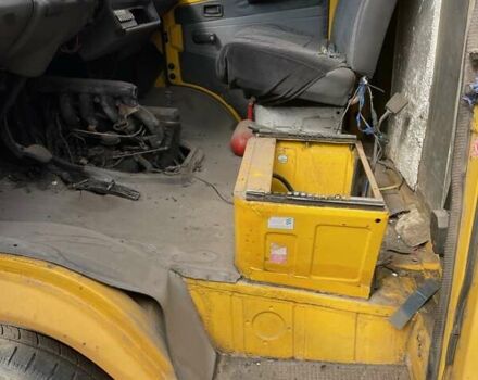 Жовтий Мерседес MB-Class, об'ємом двигуна 2.3 л та пробігом 320 тис. км за 1200 $, фото 4 на Automoto.ua
