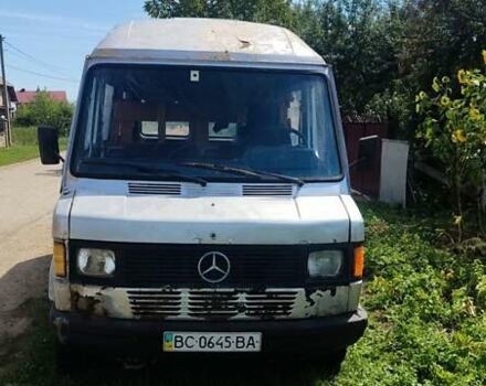 Мерседес MB-Class 1987 в Коломые на Automoto.ua Серый Мерседес MB-Class, объемом двигателя 2.4 л и пробегом 600 тыс. км за 800 $, фото 9 на Automoto.ua