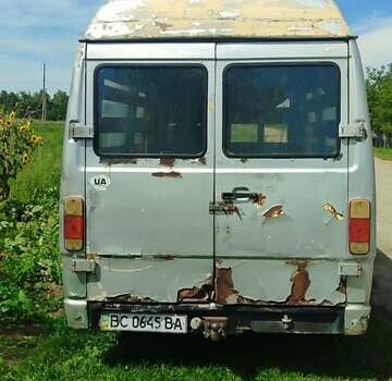 Мерседес MB-Class 1987 в Коломые на Automoto.ua Серый Мерседес MB-Class, объемом двигателя 2.4 л и пробегом 600 тыс. км за 800 $, фото 4 на Automoto.ua