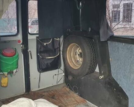 Серый Мерседес MB-Class, объемом двигателя 2.3 л и пробегом 220 тыс. км за 3500 $, фото 5 на Automoto.ua