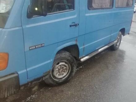 Мерседес MB-Class 1993 у Харкові на Automoto.ua Синій Мерседес MB-Class, об'ємом двигуна 2.4 л та пробігом 312 тис. км за 2370 $, фото 1 на Automoto.ua