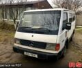 Белый Мерседес МБ100, объемом двигателя 2.4 л и пробегом 499 тыс. км за 2200 $, фото 1 на Automoto.ua