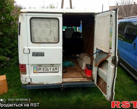 Білий Мерседес МБ100, об'ємом двигуна 2.4 л та пробігом 0 тис. км за 840 $, фото 2 на Automoto.ua