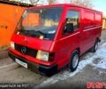 Красный Мерседес МБ100, объемом двигателя 2.4 л и пробегом 260 тыс. км за 5000 $, фото 3 на Automoto.ua