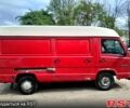 Красный Мерседес МБ100, объемом двигателя 2.4 л и пробегом 480 тыс. км за 1300 $, фото 1 на Automoto.ua