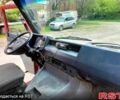 Красный Мерседес МБ100, объемом двигателя 2.4 л и пробегом 480 тыс. км за 1300 $, фото 9 на Automoto.ua