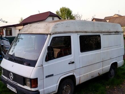 Мерседес МБ100 1988 в Новорад-Волынском на Automoto.ua Мерседес МБ100, объемом двигателя 2.5 л и пробегом 257 тыс. км за 1400 $, фото 1 на Automoto.ua