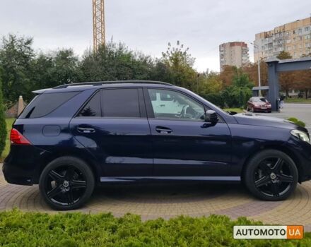 Черный Мерседес МЛ 250, объемом двигателя 2.2 л и пробегом 122 тыс. км за 26799 $, фото 2 на Automoto.ua