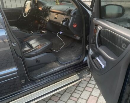 Мерседес МЛ 270, объемом двигателя 0 л и пробегом 0 тыс. км за 7500 $, фото 11 на Automoto.ua