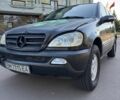 Чорний Мерседес МЛ 320, об'ємом двигуна 3.2 л та пробігом 2 тис. км за 5009 $, фото 1 на Automoto.ua