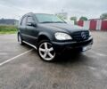 Чорний Мерседес МЛ 320, об'ємом двигуна 3.2 л та пробігом 400 тис. км за 5800 $, фото 8 на Automoto.ua