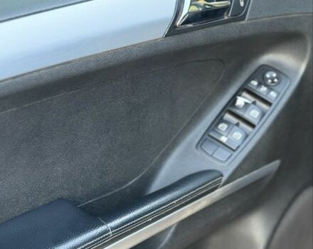 Черный Мерседес МЛ 320, объемом двигателя 3 л и пробегом 293 тыс. км за 11000 $, фото 16 на Automoto.ua