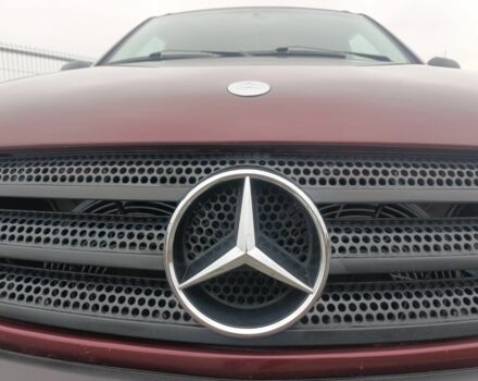 Красный Мерседес МЛ 320, объемом двигателя 3.2 л и пробегом 350 тыс. км за 5699 $, фото 12 на Automoto.ua