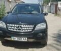 Мерседес МЛ 320, объемом двигателя 3 л и пробегом 160 тыс. км за 13100 $, фото 1 на Automoto.ua