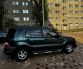 Зелений Мерседес МЛ 320, об'ємом двигуна 3.2 л та пробігом 250 тис. км за 5300 $, фото 2 на Automoto.ua