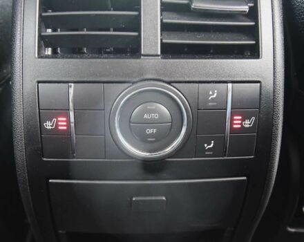 Мерседес МЛ 350 2010 в Харькове на Automoto.ua Белый Мерседес МЛ 350, объемом двигателя 3.5 л и пробегом 30 тыс. км за 22999 $, фото 19 на Automoto.ua