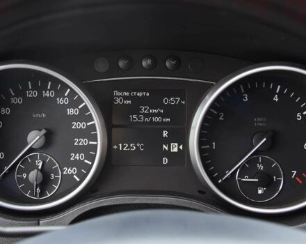 Мерседес МЛ 350 2010 в Харькове на Automoto.ua Белый Мерседес МЛ 350, объемом двигателя 3.5 л и пробегом 30 тыс. км за 22999 $, фото 15 на Automoto.ua