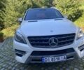 Мерседес МЛ 350 2013 у Вінниці на Automoto.ua Білий Мерседес МЛ 350, об'ємом двигуна 3 л та пробігом 240 тис. км за 21523 $, фото 1 на Automoto.ua