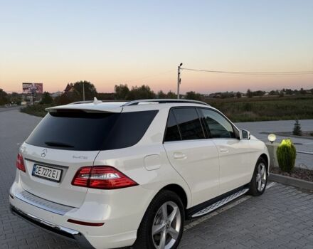 Білий Мерседес МЛ 350, об'ємом двигуна 3 л та пробігом 197 тис. км за 28000 $, фото 10 на Automoto.ua